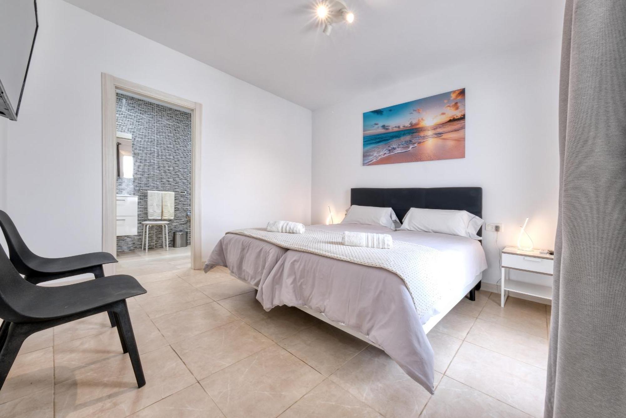 פלאיה בלנקה Villa Cassia-Private Pool Aircon, Sat Tv By Lanzarote Vacation Homes מראה חיצוני תמונה